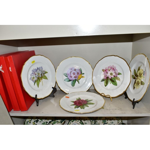 520 - A SET OF FIVE SPODE RHODODENDRONS PLATES, titled 'Dalhousie', ' Fortune', 'Gwylt King', 'Hodgsoni' a... 