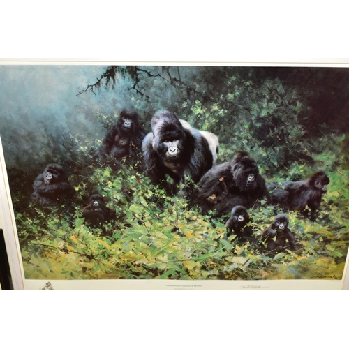 530 - DAVID SHEPHERD (1931-2017) 'THE MOUNTAIN GORILLAS OF RWANDA' a limited edition print 618/1500, signe... 