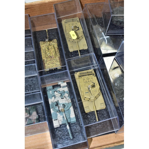 609 - A COLLECTION OF BOXED DEAGOSTINI 1/43 SCALE TANK MODELS, all appear complete and in very good condit... 