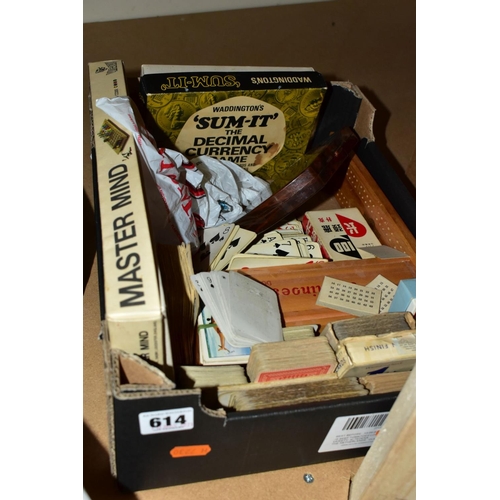 614 - A QUANTITY OF ASSORTED BOARD GAMES AND PUZZLES etc, to include Victory 'Mastermind', Ideal 'Rebard',... 