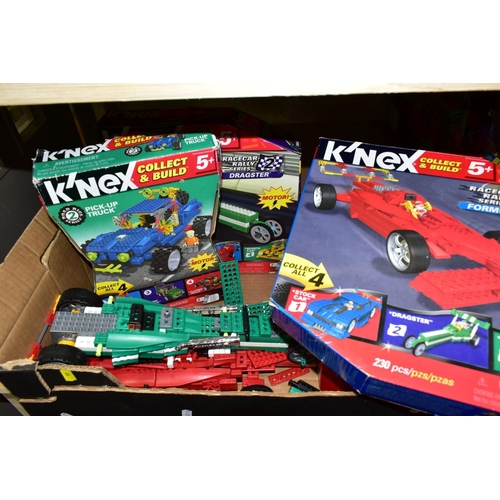 616 - A QUANTITY OF  ASSORTED K'NEX AND MAGNETIX CONSTRUCTION TOYS, to include various constructed car mod... 