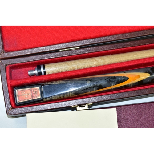 646 - A CASED POWER GLIDE SNOOKER CUE, 'The International Cue', with facsimile signature Rex Williams, (cr... 