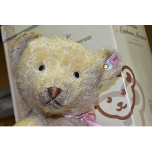 654 - A BOXED STEIFF LIMITED EDITION APPOLONIA MARGARETE TEDDYBEAR, No. 038112, limited edition No. 1171 o... 