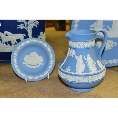 656 - THREE PIECES OF WEDGWOOD PALE BLUE JASPERWARE AND TWO PIECES OF ADAMS DARK BLUE JASPERWARE STYLE, co... 