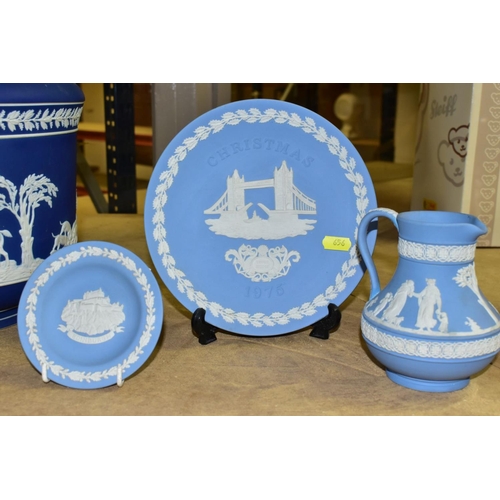 656 - THREE PIECES OF WEDGWOOD PALE BLUE JASPERWARE AND TWO PIECES OF ADAMS DARK BLUE JASPERWARE STYLE, co... 