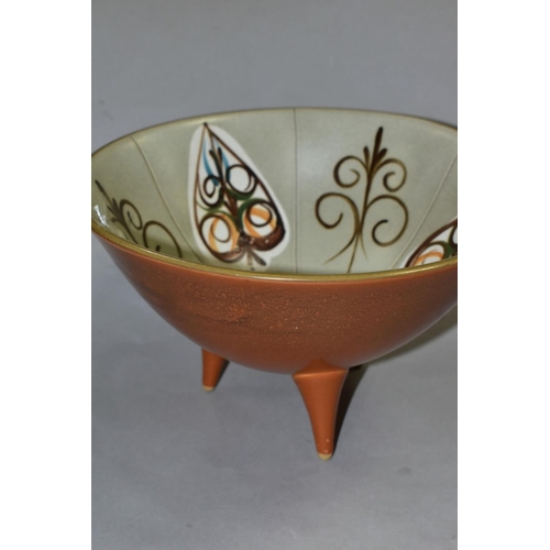 679 - A DENBY HAND PAINTED FREESTONE FOOTED FRUIT BOWL, height approximately 17cm, diameter 27cm, possibly... 