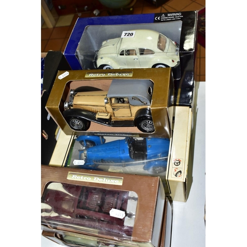 720 - A QUANTITY OF BOXED AND UNBOXED CAR MODELS, to include boxed Burago 1/18 scale Bugatti Type S9 (1934... 