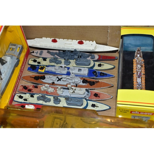 721 - A COLLECTION OF BOXED AND UNBOXED SHIP MODELS, to include Dinky Toys Submarine Chaser, No.673, Corve... 