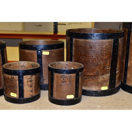 732 - SIX BENTWOOD CORN MEASURES WITH IRON BANDING, sizes are half bushell, peck, gallon (x2) and quart (x... 