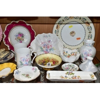 Lot 157 - A Clarice Cliff 'Crinoline Lady' pattern tea