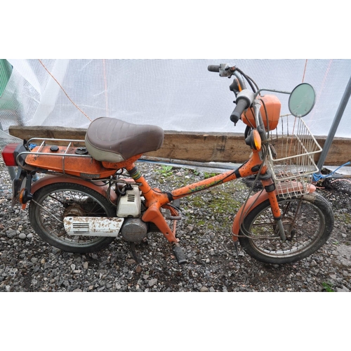 899 - A 1979 HONDA EXPRESS VINTAGE 49cc MOPED in orange, with one key, no V5, first Registered 04/1979 und... 