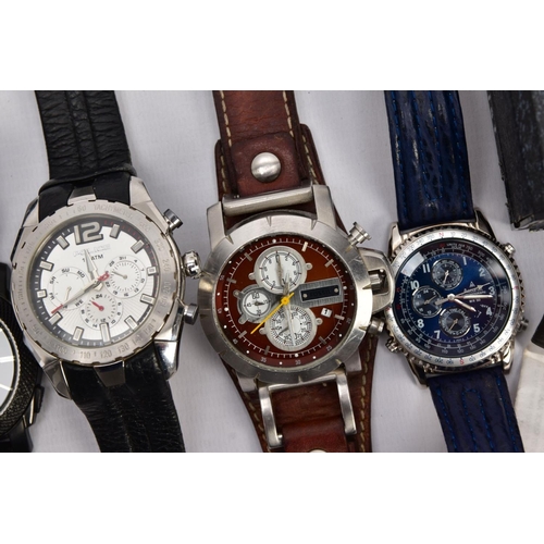 143 - A SELECTION OF FIVE GENTS CHRONOGRAPH WRISTWATCHES, to include three 'Fossil' chronograph watches, e... 