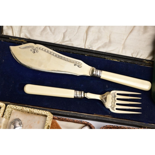 162 - A BOX OF CASED CUTLERY SETS AND A CANTEEN OF CUTLERY, to include six cased sets of cutleries such as... 