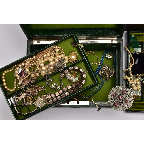 163 - A BOX OF ASSORTED COSTUME JEWELLERY AND ITEMS, to include a green jewellery box with costume jewelle... 