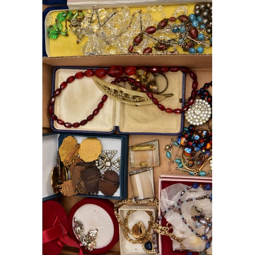 163 - A BOX OF ASSORTED COSTUME JEWELLERY AND ITEMS, to include a green jewellery box with costume jewelle... 