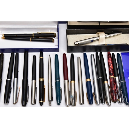 171 - A TRAY OF VINTAGE AND MODERN FOUNTAIN PENS, including a 1950's Parker Vacumatic in grey stripe (fill... 