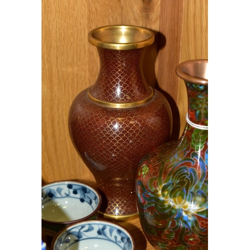 357 - A SMALL GROUP OF MODERN ORIENTAL CLOISONNE, CERAMICS, ETC, including a Cloisonne baluster vase with ... 