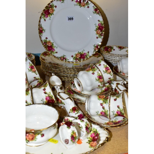 369 - A ROYAL ALBERT OLD COUNTRY ROSES PART DINNER SERVICE AND ORNAMENTAL WARES, comprising ten dinner pla... 