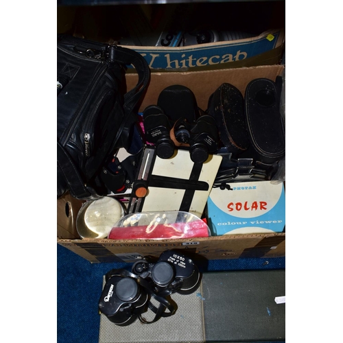 419 - FIVE BOXES OF ASSORTED PHOTOGRAPHIC EQUIPMENT AND ACCESSORIES, etc, including a boxed Photax Solar c... 