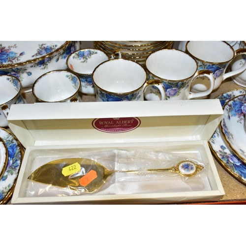 422 - A ROYAL ALBERT 'MOONLIGHT ROSE' PATTERN DINNER AND TEA SERVICE WITH MATCHING ORNAMENTAL ITEMS, etc, ... 