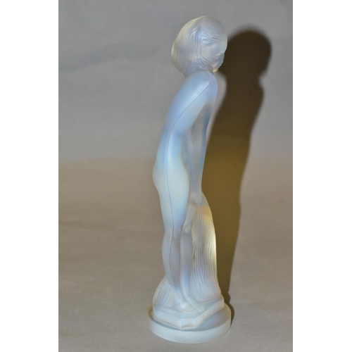 477 - LUCILLE SEVIN - ETLING, an Art Deco style opalescent glass figure of a female nude with long flowing... 