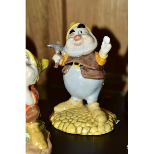 478 - ROYAL DOULTON WALT DISNEY SNOW WHITE AND THE SEVEN DWARFS FIGURES, 'Snow White' SW9, 'Doc' SW010, Gr... 