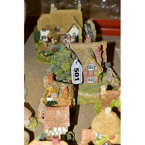 501 - TWENTY NINE LILLIPUT LANE SCULPTURES, from Anniversary/Collectors club and Symbol of Membership, no ... 