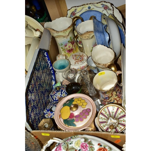 517 - TWO BOXES AND LOOSE ASSORTED CERAMICS, ETC, to include a Masons Mandalay cheese dome and stand in go... 