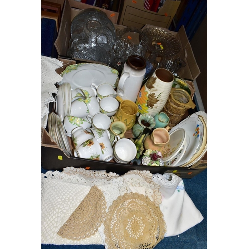 518 - THREE BOXES OF CERAMICS, GLASS AND SUNDRIES, ETC, to include Royal Vale and Crown teawares, Ellgreav... 