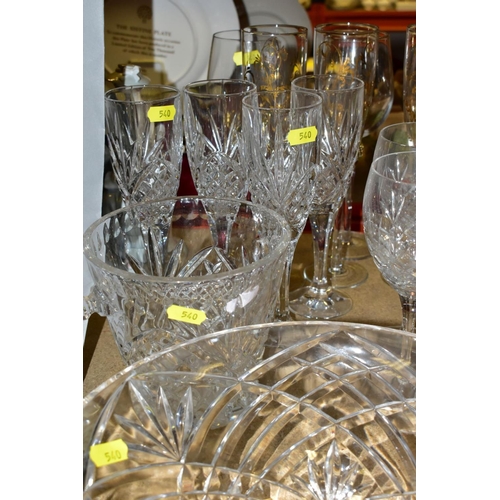 540 - A GROUP OF CUT/GILT DECORATED/COLOURED GLASSWARES, to include a pair of Stuart Crystal flutes, four ... 