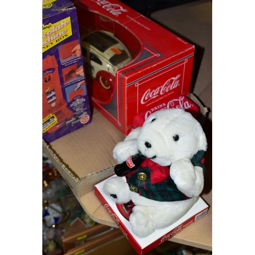 640 - A QUANTITY OF COCA COLA AND CADBURY'S MEMORABILIA, to include boxed Solido Volkswagen Beetle Coccion... 