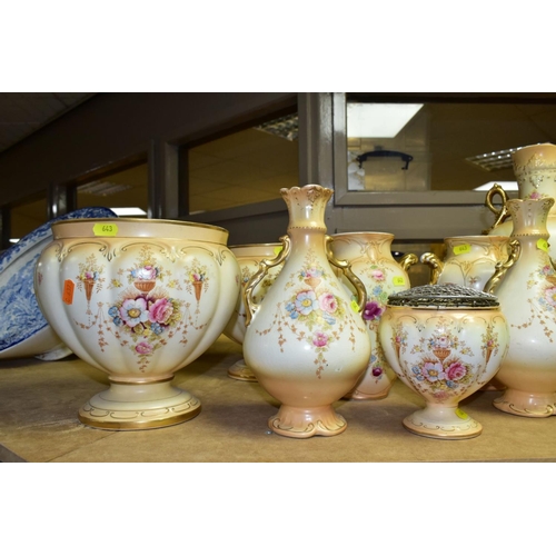 643 - A QUANTITY OF EARLY 20TH CENTURY CERAMICS, mostly CROWN DEVON FIELDINGS blush ivory ground and tinte... 