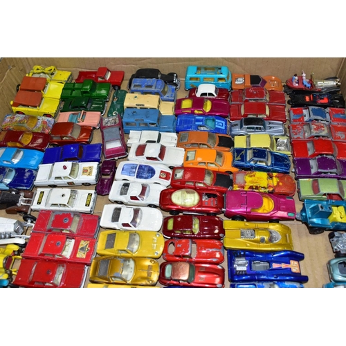 645 - A QUANTITY OF UNBOXED AND ASSORTED PLAYWORN DIECAST VEHICLES, majority are Matchbox 1-75, Corgi Juni... 