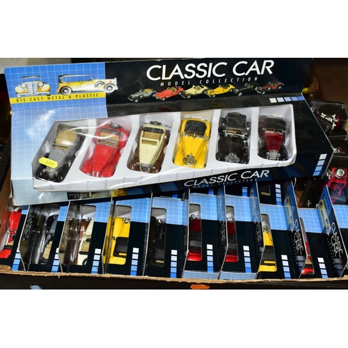 646 - A QUANTITY OF MODERN BOXED MOTORBIKE AND CAR DIECAST AND PLASTIC MODELS, majority of bikes are Maist... 