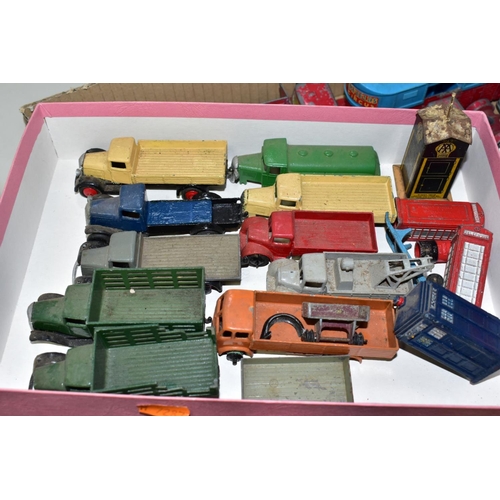 647 - A QUANTITY OF UNBOXED AND ASSORTED PLAYWORN DIECAST VEHICLES, Dinky, Corgi, Matchbox, Crescent and L... 