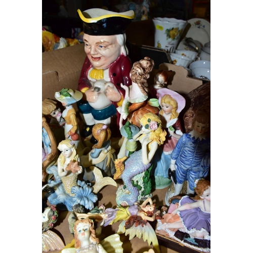 648 - FIVE BOXES OF CERAMICS AND LOOSE, including a collection of over forty Wade Whimsies, s.d, a Poole P... 