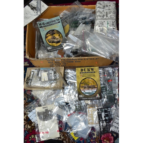 665 - A QUANTITY OF ASSORTED PLASTIC MILITARY MODEL SPARE PARTS AND EMPTY BOXES, ETC, assorted spares, par... 