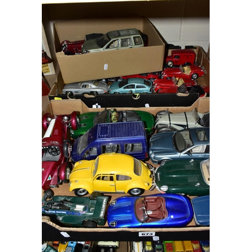 673 - A COLLECTION OF UNBOXED AND ASSORTED MODERN DIECAST VEHICLES, mixture of mainly 1/16, 1/18 and 1/24 ... 