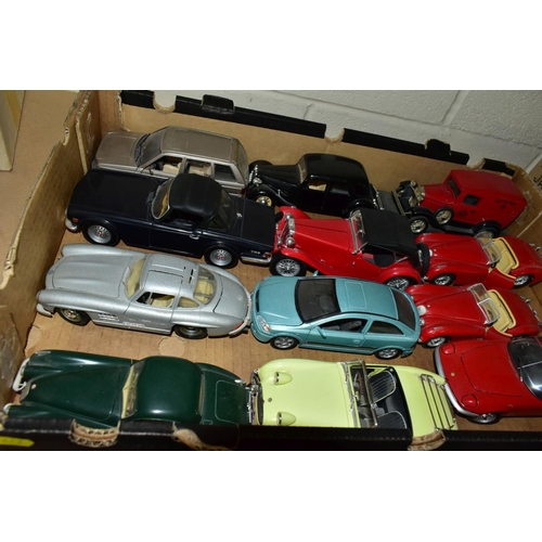 673 - A COLLECTION OF UNBOXED AND ASSORTED MODERN DIECAST VEHICLES, mixture of mainly 1/16, 1/18 and 1/24 ... 