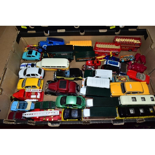 678 - A QUANTITY OF UNBOXED AND ASSORTED DIECAST VEHICLES, mainly modern items but does include Timpo Toys... 