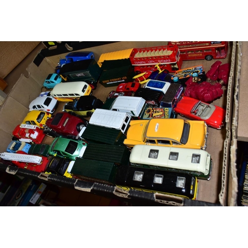 678 - A QUANTITY OF UNBOXED AND ASSORTED DIECAST VEHICLES, mainly modern items but does include Timpo Toys... 