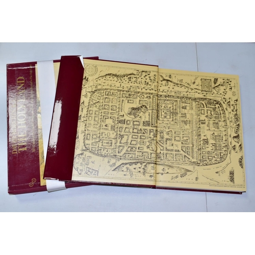 710 - DAVID ROBERTS R.A. THE HOLY LAND, published by Terra Sancta Arts Ltd, Israel, slight damage to front... 