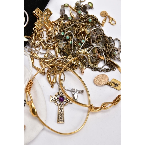 72 - A BAG OF ASSORTED YELLOW AND WHITE METAL JEWELLERY, to include two yellow metal bangles each with a ... 