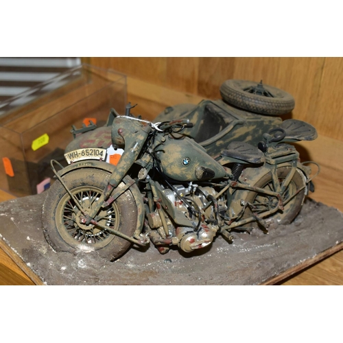 720 - TWO LARGE SCALE CONSTRUCTED PLASTIC GERMAN MILITARY MOTORBIKE MODEL KITS, one depicts a N.S.U. Kette... 