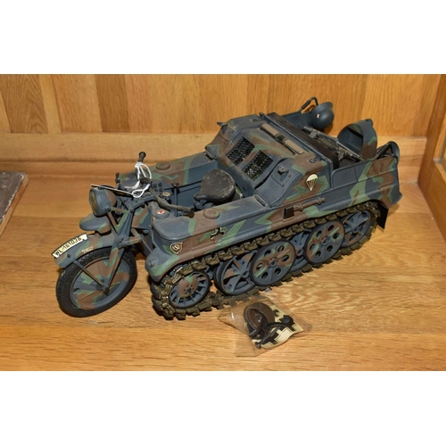 720 - TWO LARGE SCALE CONSTRUCTED PLASTIC GERMAN MILITARY MOTORBIKE MODEL KITS, one depicts a N.S.U. Kette... 