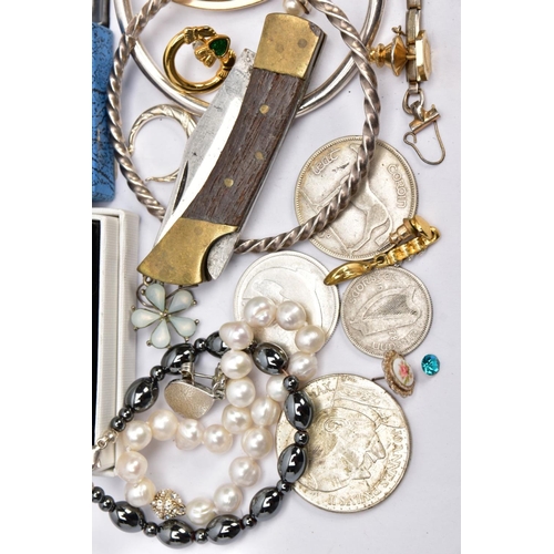 76 - A BAG OF ASSORTED ITEMS, to include a white metal Celtic pendant set with fluorite cabochon, stamped... 