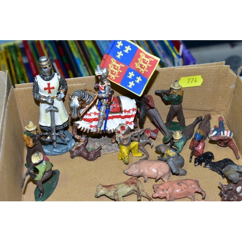 774 - A QUANTITY OF ASSORTED HOLLOWCAST AND PLASTIC ANIMALS, FIGURES AND ACCESSORIES, Britains, John Hill ... 