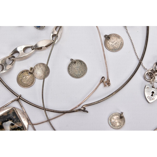 87 - A SELECTION OF SILVER AND WHITE METAL ITEMS, to include a silver charm bracelet, fitted with a heart... 