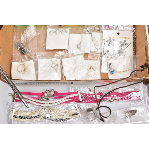 88 - A BOX OF ASSORTED COSTUME JEWELLERY AND ITEMS, to include a variety of white metal rings, most stamp... 