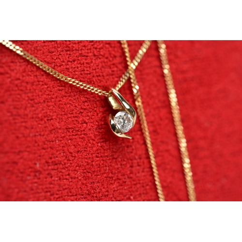 92 - A 9CT GOLD DIAMOND PENDANT, from Goldsmiths Canadian Ice Diamond Collection, the brilliant cut diamo... 